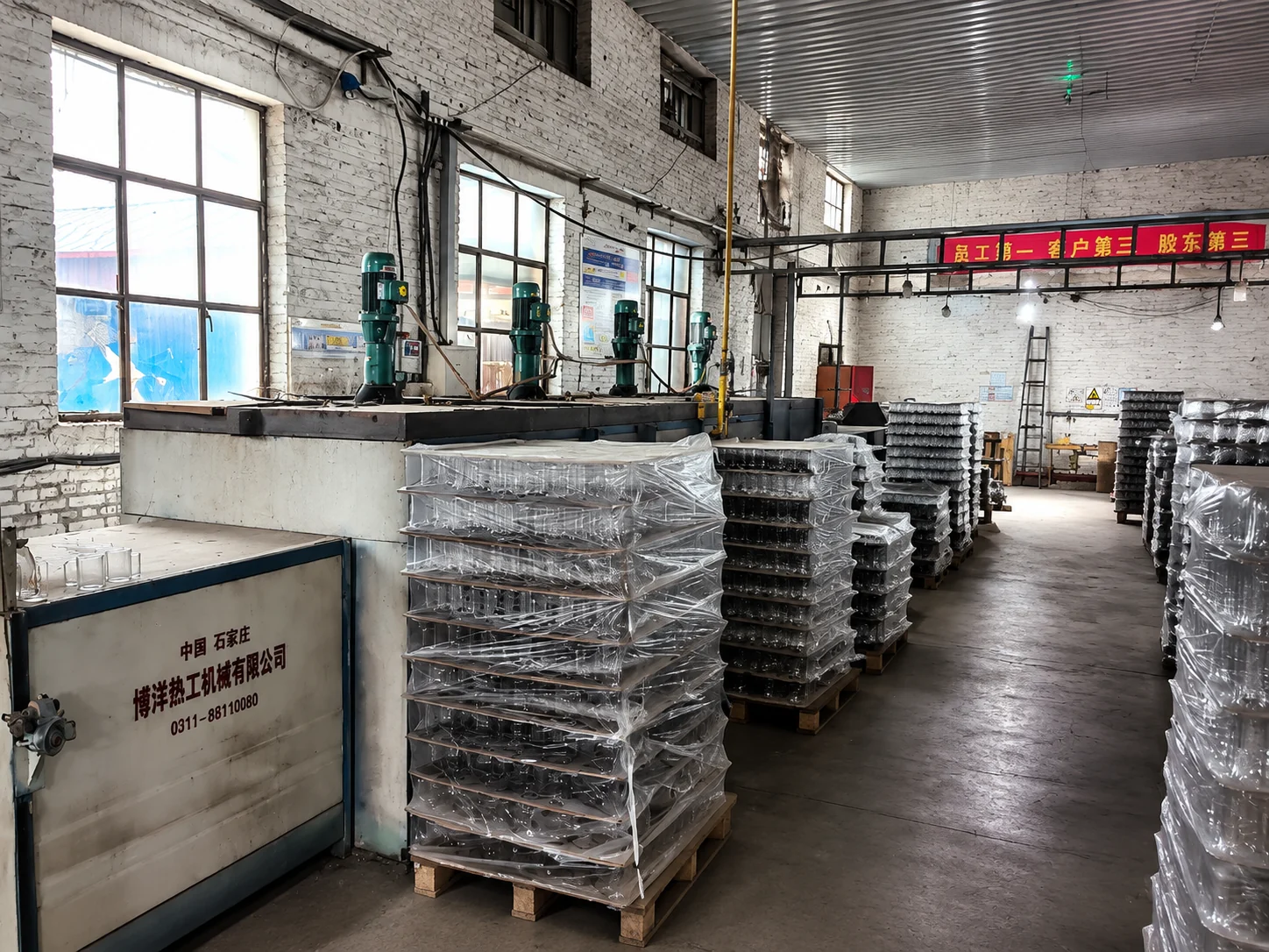 How We Control Glassware Defects Before Shipment