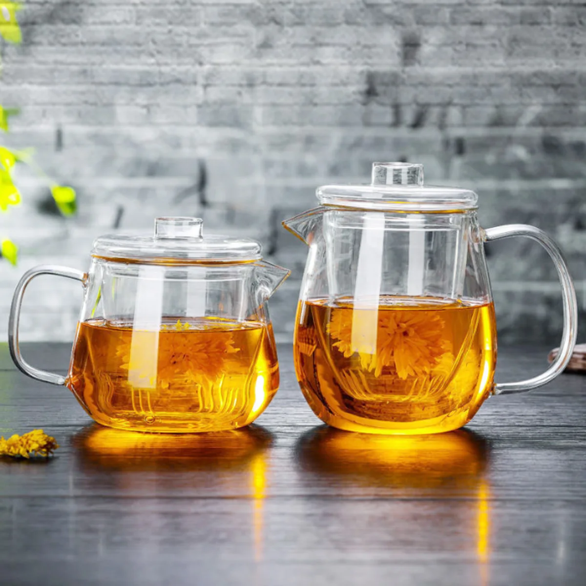 Penguin-Shaped Glass Teapot, catalog model SH1001